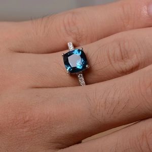 PRICE DROP!   4.35 CT London Blue Topaz size 5